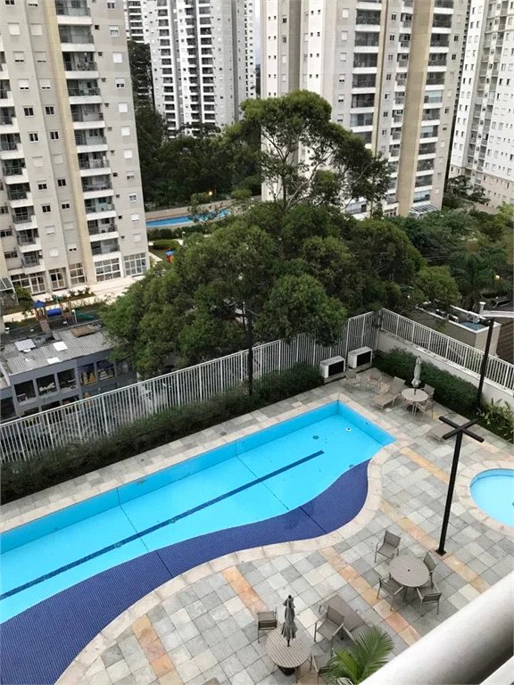 Apartamento à venda com 2 suítes em Vila Andrade, São Paulo, SP