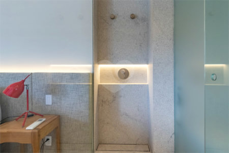 Apartamento à venda ou para alugar com 1 quarto em Vila Olímpia, São Paulo, SP