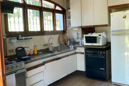 Sítio à venda com 4 quartos, sendo 3 suítes, em Aguas de Igaratá, Igaratá, SP