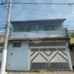 Sobrado à venda com 2 suítes em Santa Terezinha, São Paulo, SP