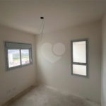 Apartamento à venda com 2 quartos, sendo 1 suíte,  em Loteamento Mogilar, Mogi das Cruzes, SP