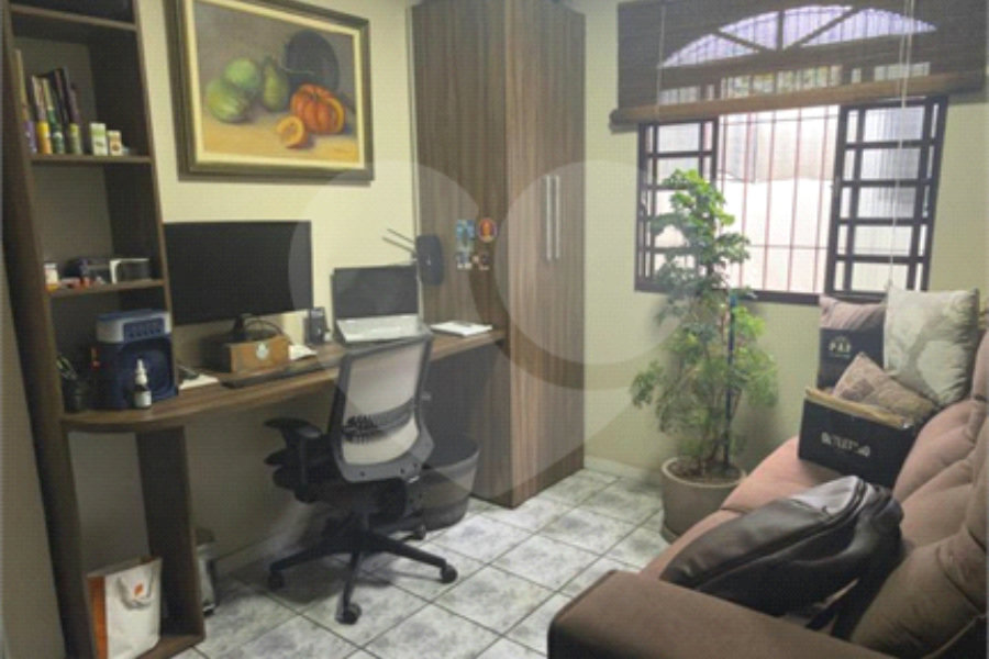 Casa Térrea à venda com 3 quartos, sendo 1 suíte,  em Parque Edu Chaves, São Paulo, SP