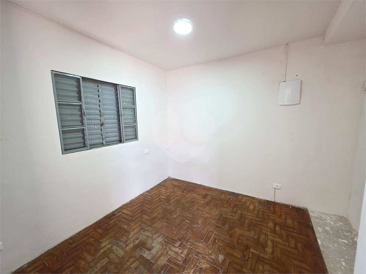 Sobrado à venda com 4 quartos, sendo 1 suíte,  em Rio Pequeno, São Paulo, SP