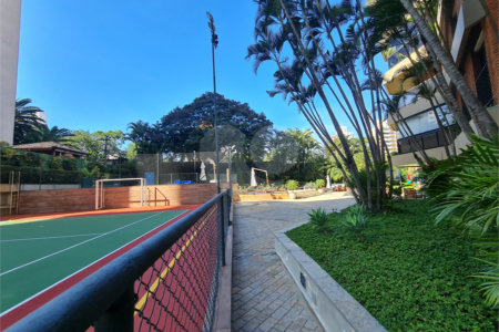 Apartamento à venda com 4 quartos, sendo 2 suítes, em Campo Belo, São Paulo, SP