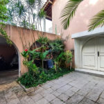 Sobrado à venda com 4 quartos, sendo 2 suítes, em Jardim Morumbi, São Paulo, SP