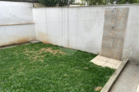 Sobrado à venda com 3 quartos, sendo 1 suíte, em Vila Lageado, São Paulo, SP