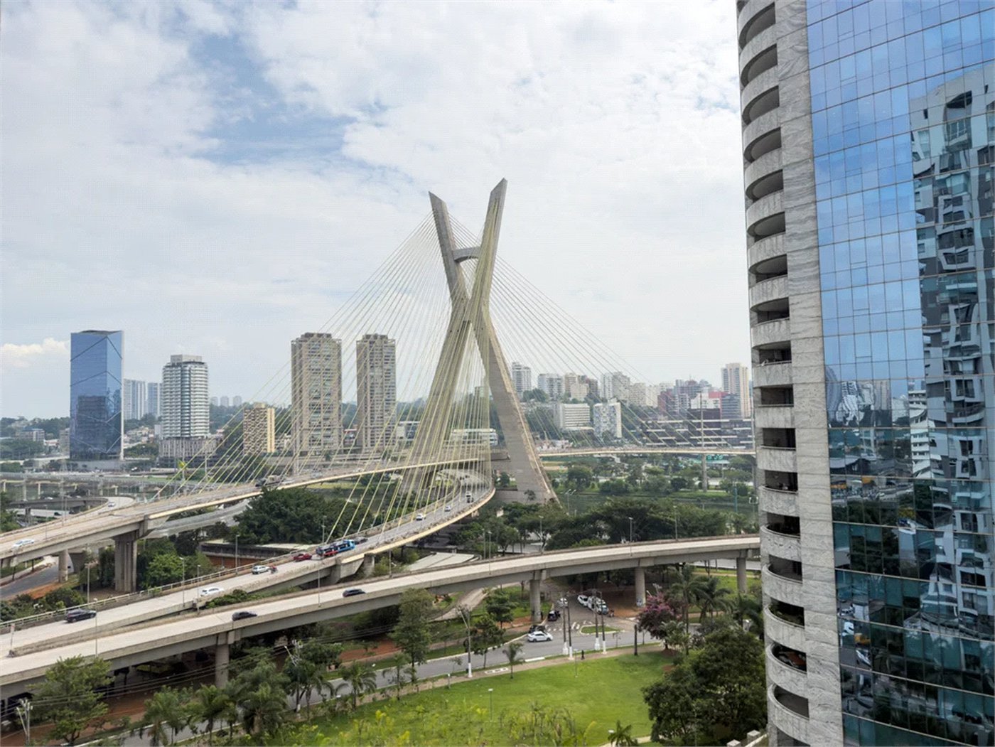 Apartamento à venda com 1 suíte em Cidade Monções, São Paulo, SP