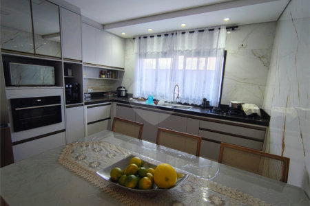 Casa à venda com 5 quartos, sendo 2 suítes, no condomínio Terras de Jundiaí, Jundiaí - SP