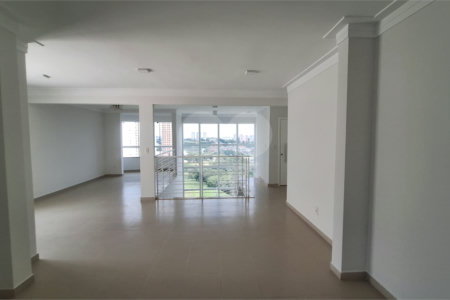 Apartamento à venda com 3 quartos, sendo 1 suíte,  em Parque Campolim, Sorocaba, SP