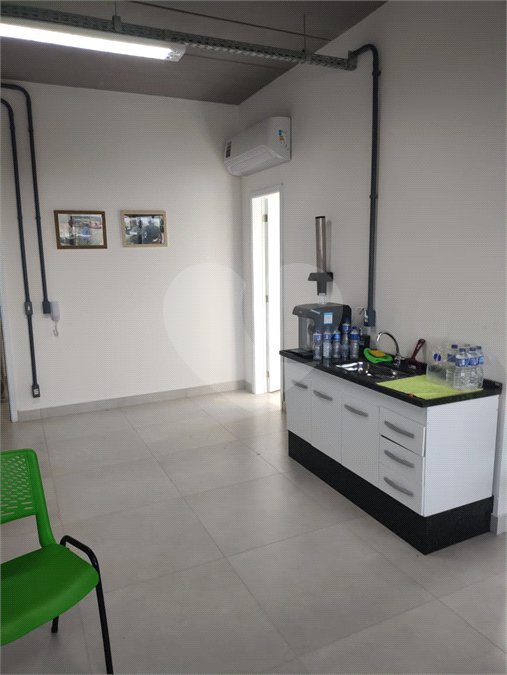 Sala à venda em Santa Rosa, Vinhedo, SP