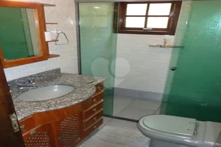 Casa à venda com 3 quartos, sendo 1 suíte,  em Vila Campesina, Osasco, SP