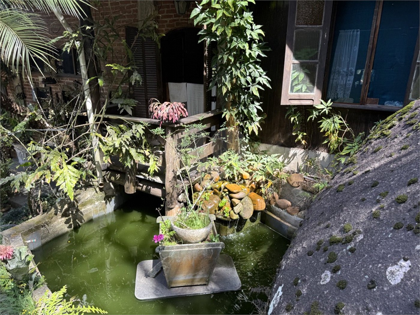 Casa à venda com 4 quartos no condomínio Parque Suiça, Caieiras - SP