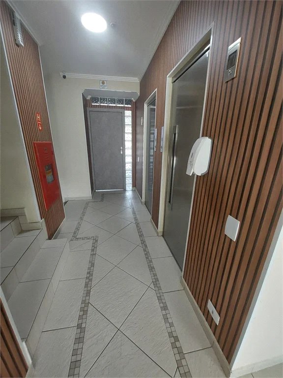 Apartamento à venda com 3 quartos, sendo 1 suíte, em Vila Cordeiro, São Paulo, SP