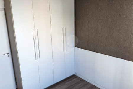 Apartamento à venda com 2 quartos, sendo 1 suíte,  em Vila Andrade, São Paulo, SP