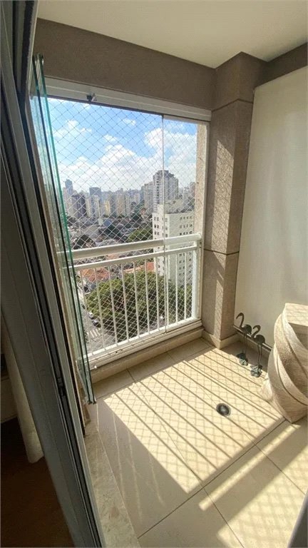 Apartamento à venda com 3 suítes em Vila Romana, São Paulo, SP