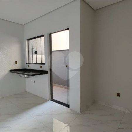 Casa de Vila à venda com 2 quartos em Wanel Ville, Sorocaba, SP