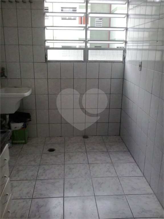 Apartamento à venda com 2 quartos em Vila Perracini, Poá, SP