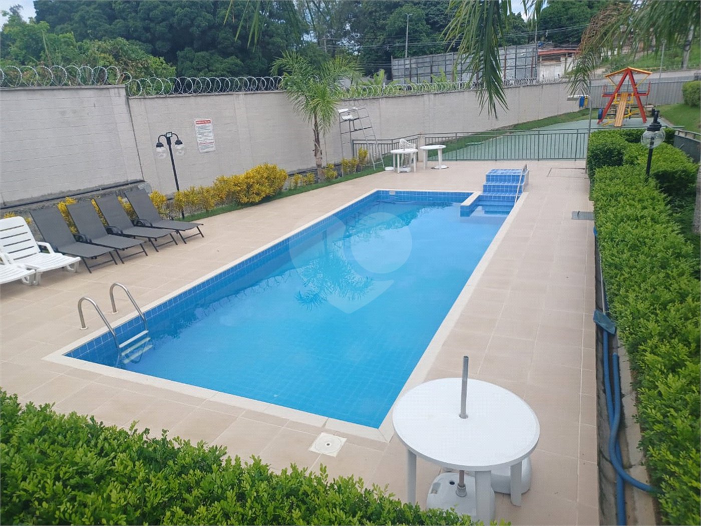 Apartamento à venda com 2 quartos em Santa Cruz, Rio de Janeiro, RJ