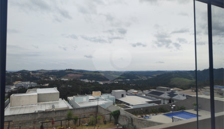 Casa à venda com 3 suítes em Jundiaizinho (terra Preta), Mairiporã, SP