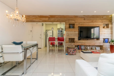 Apartamento à venda com 3 quartos, sendo 1 suíte, em Itaim Bibi, São Paulo, SP