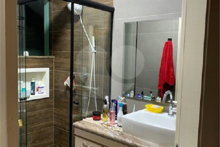 Sobrado à venda com 3 quartos, sendo 1 suíte, em Tremembé, São Paulo, SP