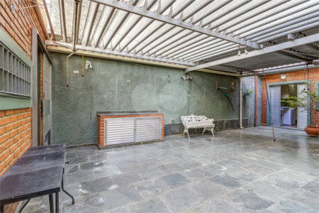 Casa à venda com 3 quartos, sendo 1 suíte, em Vila Clementino, São Paulo, SP