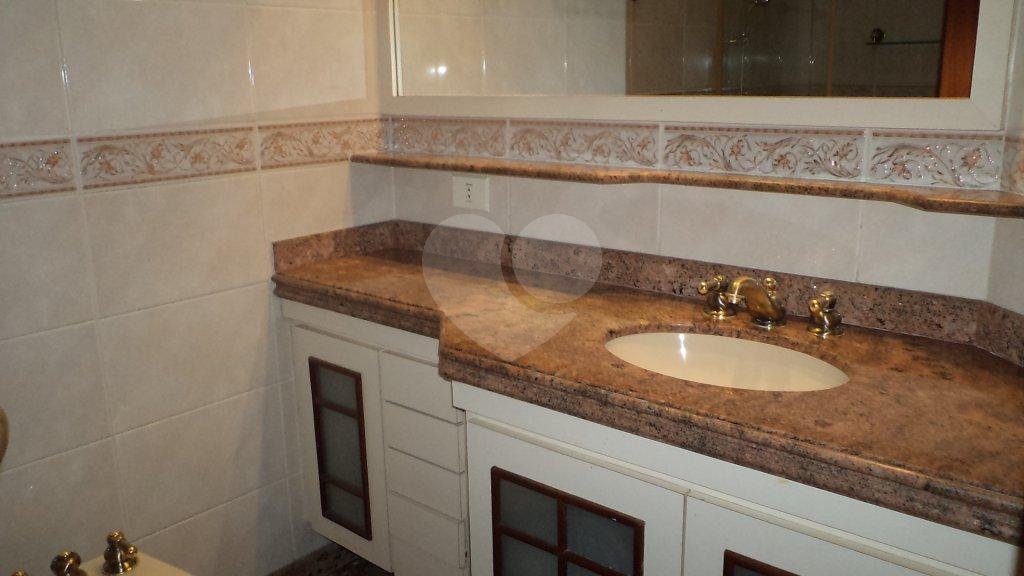 Casa à venda com 4 suítes no condomínio Jatoba, São Paulo - SP