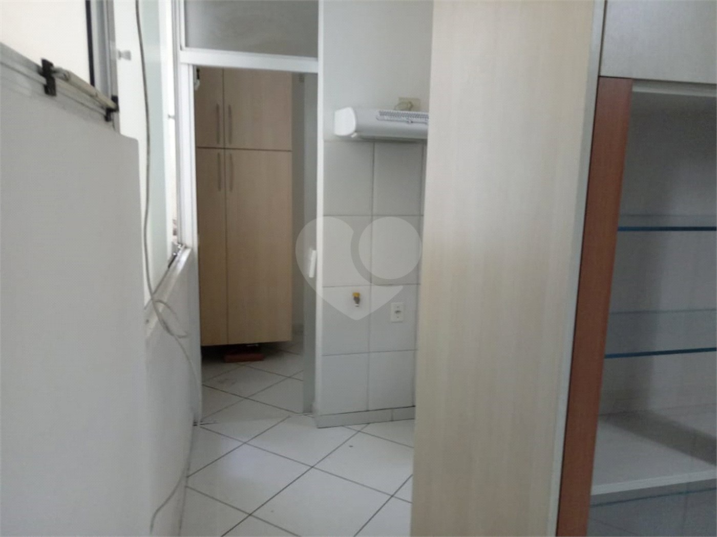 Apartamento à venda com 2 quartos, sendo 1 suíte, em República, São Paulo, SP