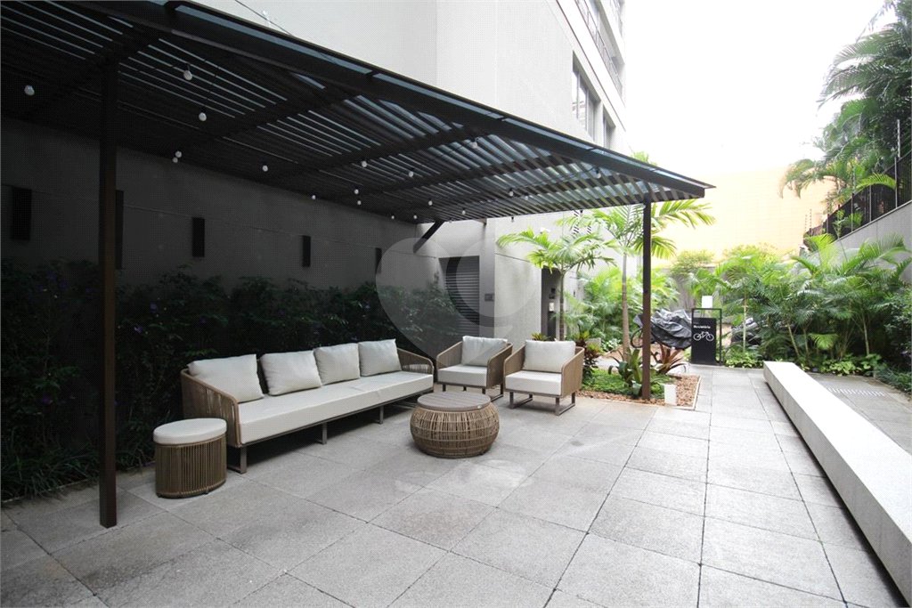 Apartamento à venda com 1 suíte em Indianópolis, São Paulo, SP