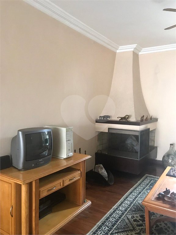 Casa à venda com 4 suítes em Jardim Leonor, São Paulo, SP