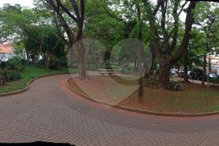 Sobrado à venda com 5 quartos, sendo 2 suítes,  em Instituto de Previdência, São Paulo, SP
