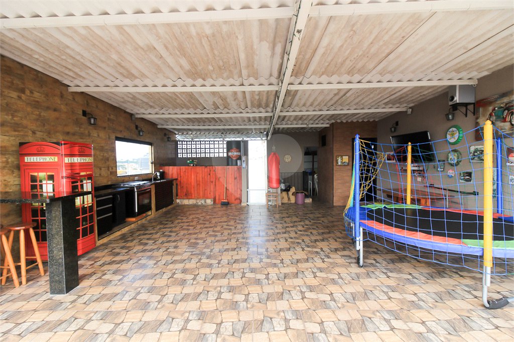 Sobrado à venda com 5 quartos, sendo 4 suítes, em Imirim, São Paulo, SP
