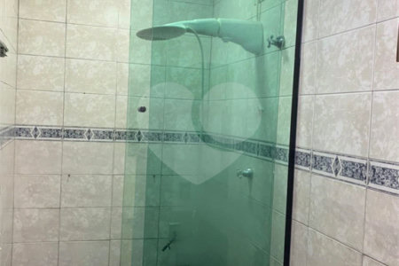 Casa à venda com 3 quartos, sendo 1 suíte, em Parque Santa Rosa, Suzano, SP