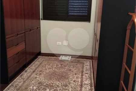 Apartamento à venda com 3 quartos, sendo 1 suíte,  em Vila Romana, São Paulo, SP