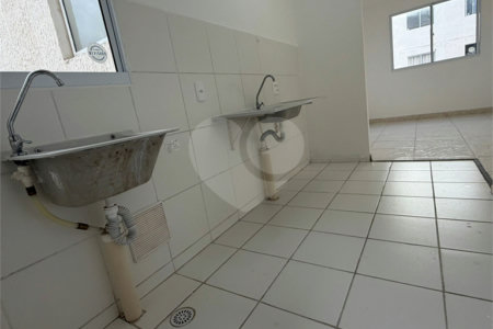 Apartamento à venda com 2 quartos em Guaratiba, Rio de Janeiro, RJ