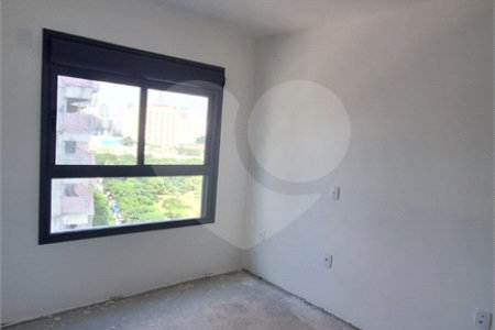 Apartamento à venda com 4 quartos, sendo 2 suítes,  em Água Branca, São Paulo, SP