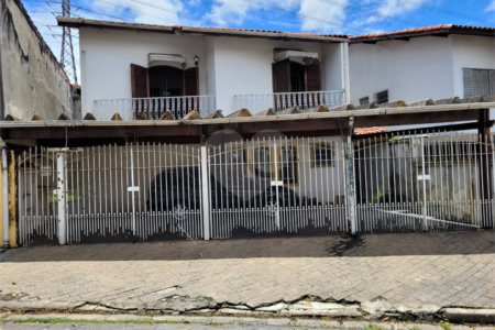 Casa à venda com 3 quartos, sendo 1 suíte, em Parque da Lapa, São Paulo, SP