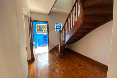 Casa à venda com 2 quartos, sendo 1 suíte, em Aclimação, São Paulo, SP