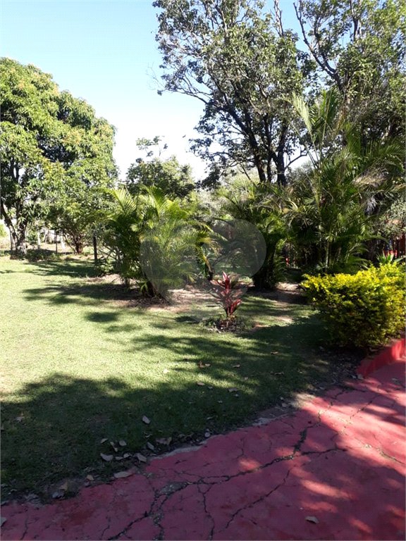 Chácara à venda com 3 quartos no Centro, Monte Mor, SP