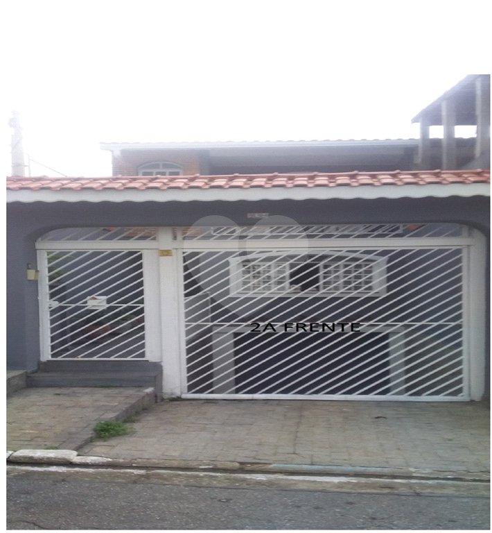 Sobrado à venda com 2 quartos, sendo 1 suíte, em Parque Boturussu, São Paulo, SP