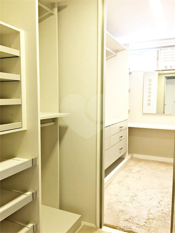 Apartamento à venda com 3 quartos, sendo 1 suíte, em Flamengo, Rio de Janeiro, RJ