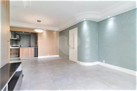 Apartamento à venda com 3 quartos, sendo 1 suíte,  em Jardim Marajoara, São Paulo, SP