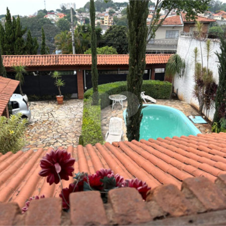Casa à venda com 3 quartos em Jardim Tupã, São Paulo, SP