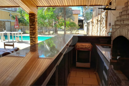 Casa à venda com 3 quartos, sendo 1 suíte, em Campo Grande, Rio de Janeiro, RJ