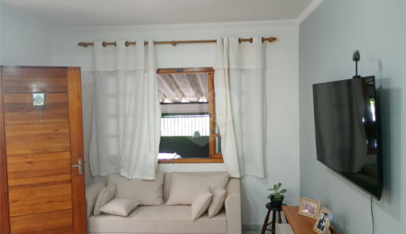 Casa à venda com 2 quartos, sendo 1 suíte,  em Jardim Cambuci, Mogi das Cruzes, SP