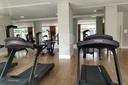 Apartamento à venda com 3 suítes em Vila Anastácio, São Paulo, SP