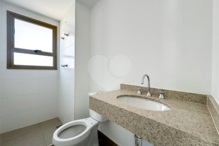 Apartamento à venda com 4 quartos, sendo 3 suítes,  em Vila Mariana, São Paulo, SP