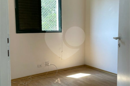 Apartamento à venda com 3 quartos, sendo 1 suíte,  em Vila Suzana, São Paulo, SP