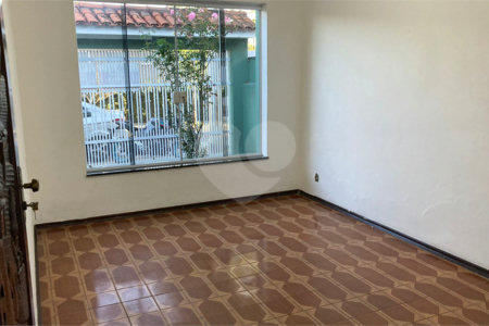Casa Térrea à venda com 5 quartos, sendo 2 suítes, em Vila Trujillo, Sorocaba, SP
