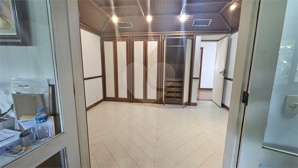 Casa em condomínio à venda com 5 quartos, sendo 3 suítes, em Barra da Tijuca, Rio de Janeiro, RJ